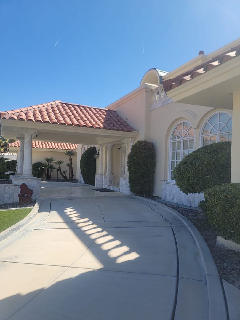How Often Should You Repaint Your Home's Exterior in Las Vegas?